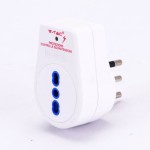 V-TAC Adattatore presa Italiana 1 via 10/16A con p...