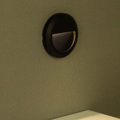 V-TAC Faretto LED Segnapasso Rotondo Montaggio a Plafone 2W Colore Nero 4000K IP65