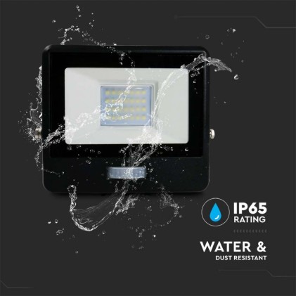 V-TAC PRO Faro LED Chip Samsung 20W con Sensore PIR Colore Nero 3000K IP65