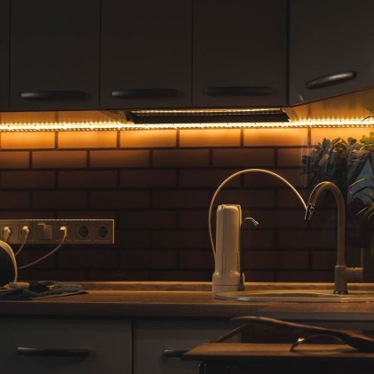 V-TAC Strip LED SMD5730 20W/m 5m 120 LED/m 2000Lm/m 12V 3000K IP20 CRI >90