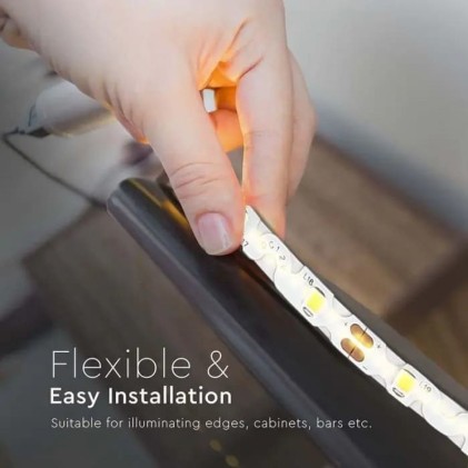 V-TAC Strip LED SMD2835 18W/m 5m 238 LED/m 135LM/W 24V 3000K IP20 10mm