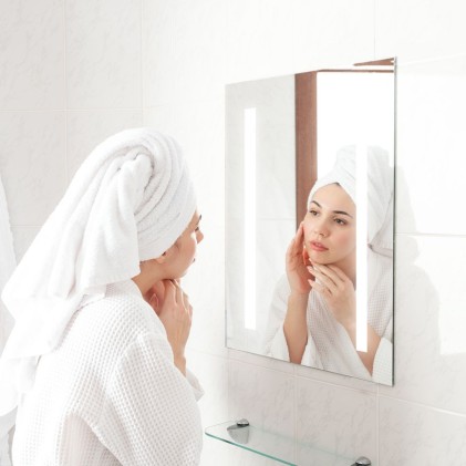 V-TAC Specchio LED Rettangolare 35W con Sistema Anti-appannamento 700*500*35mm 6400K IP44