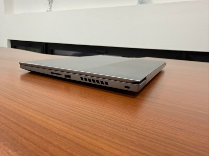 Lenovo ThinkBook 15P 15.6" FHD &ndash; Intel Core i5-10300H | 16GB RAM | 512GB SSD | GTX 1650 MAXQ | Windows 11 Pro | Notebook Ricondizionato