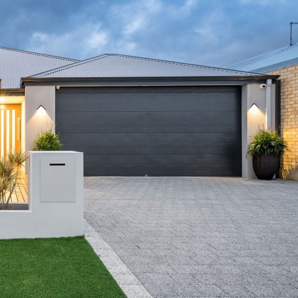 V-TAC Lampada LED da Muro Quadrato 12W con Diffusore Semicoperto Colore Nero 4000K IP65