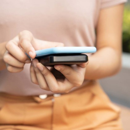 V-TAC Power Bank 10000 mAh MagSafe Ultra Sottile Magnetico con Ricarica Wireless Colore Nero