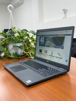 Notebook Ricondizionato Dell Latitude 3510 15,6" Intel Core i5-10210U 8GB RAM 256GB SSD NVMe Windows 11 &ndash; Grado A/B