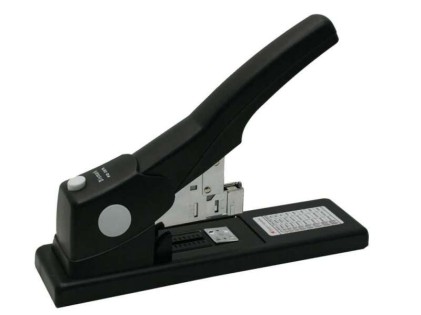 Bismark Stapler Spessore 24mm - Funzione di Pinzatura Piatta - Capacit&agrave; per 200 Fogli - Colore Nero