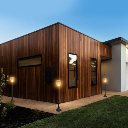 V-TAC PRO Lampada LED Solare Samsung da giardino con Palo Colore Nero Opaco 3000K+6000K IP65