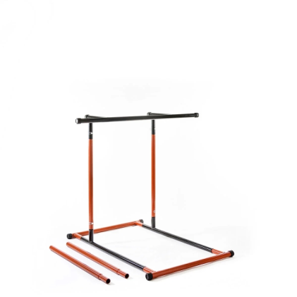 Stazione per trazioni e fitness Innovagoods - Supporta fino a 110 kg - Altezza regolabile - Guida agli esercizi inclusa - Borsa per il trasporto - 114-191x120 cm - Nero e arancione