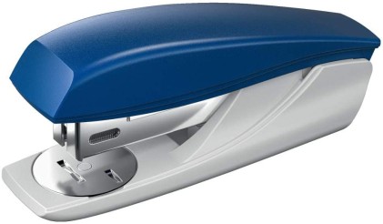 Spillatrice Petrus 210 - Fino a 25 fogli - Dispositivo di rimozione punti integrato - Pinzatura aperta, chiusa e inchiodata - Colore blu