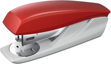 Pinzatrice Petrus 210 - Fino a 25 fogli - Dispositivo di rimozione punti integrato - Pinzatura aperta, chiusa e inchiodata - Colore rosso