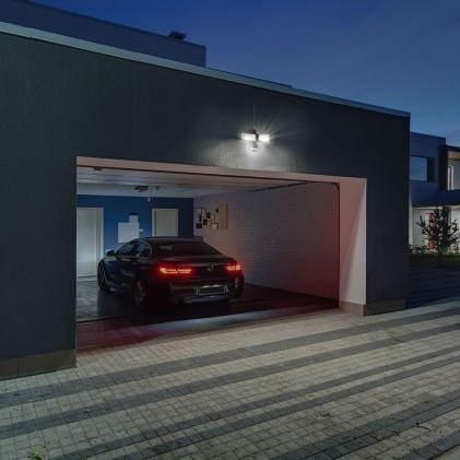 V-TAC Faro LED 18W con Sensore PIR e Telecamera WiFi Colore Nero 6000K