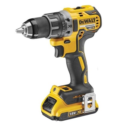 Trapano avvitatore Dewalt DCK791D2T  inserti e punte