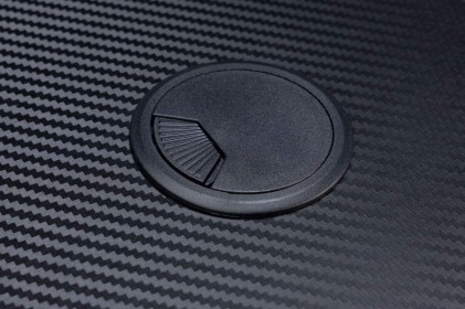 Tavolo da gioco Talius Warship Z1 con illuminazione a LED RGB - Gestione dei cavi - Gambe in acciaio - Fino a 80 kg - Piano da tavolo 110x60 cm - Colore nero