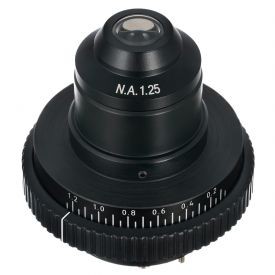 Microscopio trinoculare digitale Levenhuk MED D40T