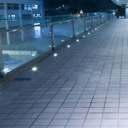 V-TAC Portalampada da Interramento Calpestabile Quadrato GU10 (Max 35W) Colore Nero e Acciaio IP65