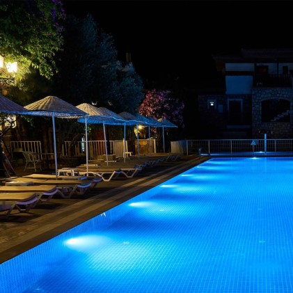 V-TAC Lampada LED da Piscina in Vetro 18W PAR56 6400K IP68