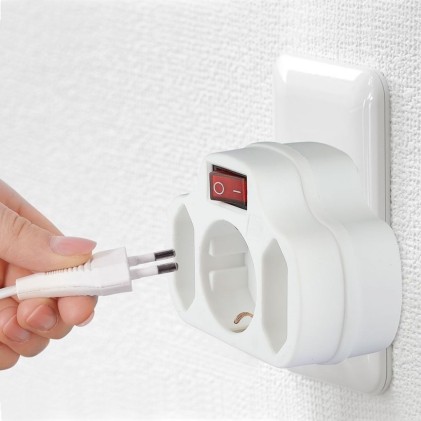 V-TAC Adattatore Multipresa con 2 Prese Frontali 2,5A Presa Schuko e Interruttore Luminoso Spina Schuko Colore Bianco