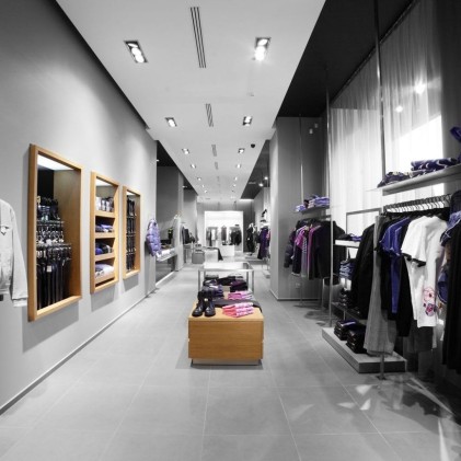 V-TAC Portafaretto LED Triplo da Incasso rettangolare 3*GU10 e GU5.3 (MR16) Orientabili Colore Bianco e Nero