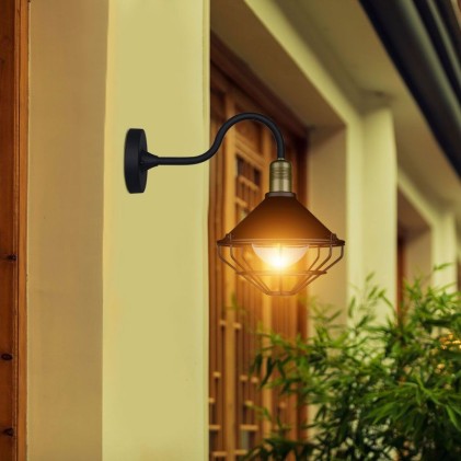 V-TAC Lampada LED da Muro a Lanterna in Vetro con Portalampada E27 Colore Nero Opaco IP65