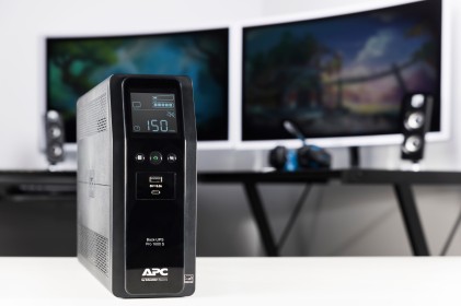 Apc Back-Ups 1.6Kva 960W, Uscita 8Xiec