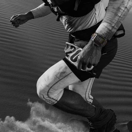 Apple Watch Ultra Gps + Cellular, 49Mm Titanium Case With Starlight Alpine Loop - Small