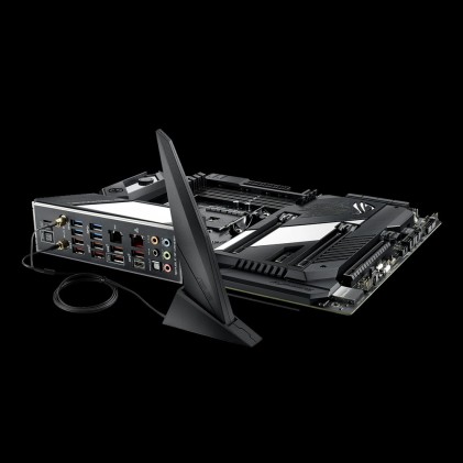 ASUS ROG Crosshair VIII Formula Presa AM4 ATX AMD X570