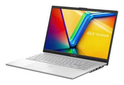 ASUS Vivobook Go 15 E1504GA-BQ886 Intel Core i3 N-series i3-N305 Computer portatile 39,6 cm (15.6") Full HD 8 GB DDR4-SDRAM 512 GB SSD Wi-Fi 6E (802.11ax) Argento
