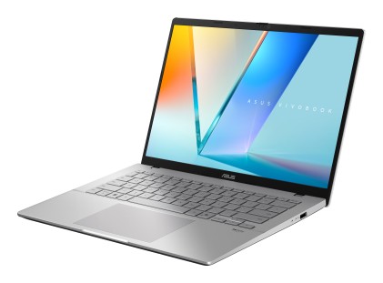 ASUS Vivobook S 14 S3407CA-LY075W Intel Core Ultra 5 225H Computer portatile 35,6 cm (14") WUXGA 16 GB DDR5-SDRAM 1 TB SSD Wi-Fi 6 (802.11ax) Windows 11 Home Argento