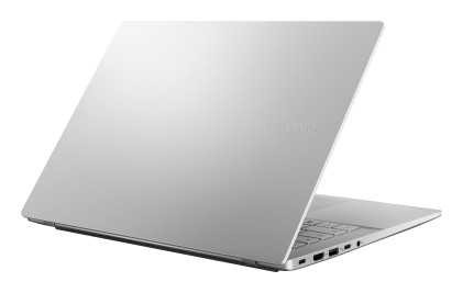 ASUS Vivobook S 14 S3407CA-LY075W Intel Core Ultra 5 225H Computer portatile 35,6 cm (14") WUXGA 16 GB DDR5-SDRAM 1 TB SSD Wi-Fi 6 (802.11ax) Windows 11 Home Argento
