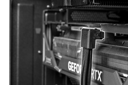 be quiet! 12V-2x6 / 12VHPWR 90&deg; Cable PCI-E 0,7 m