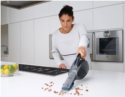 Black & Decker Aspirabriciole ricaricabile 10.8V 27Wh ad azione ciclonica e Smart Tech