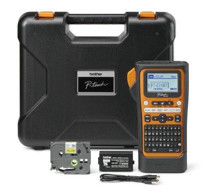 Brother PT-E310BTVP stampante per etichette (CD) Trasferimento termico 180 x 180 DPI 20 mm/s Con cavo e senza cavo HSE/TZe Bluetooth QWERTY