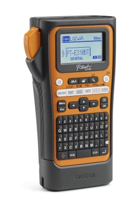 Brother PT-E310BTVP stampante per etichette (CD) Trasferimento termico 180 x 180 DPI 20 mm/s Con cavo e senza cavo HSE/TZe Bluetooth QWERTY