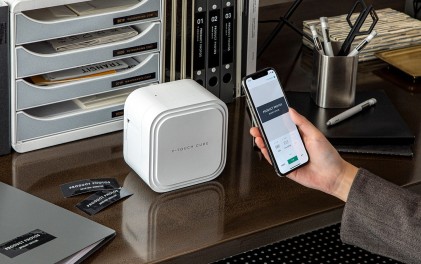 Brother PT-P910BT stampante per etichette (CD) Trasferimento termico 360 x 360 DPI Con cavo e senza cavo TZe