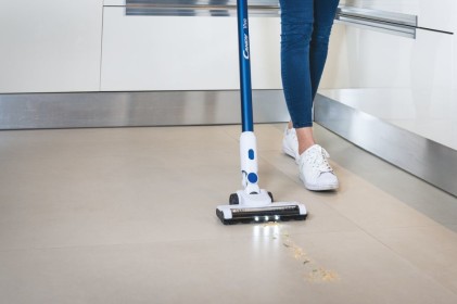 Scopa Elettrica Batteria Candy 39400965 Viva Cviva10 011 Pure White