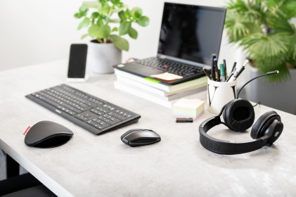 CHERRY GENTIX BT mouse Gaming Ambidestro Bluetooth Ottico 2000 DPI