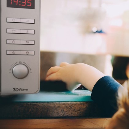 Cecotec ProClean 5110 Inox Acciaio inox Microonde con grill Superficie piana 20 L 700 W