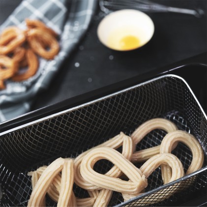 Cecotec CleanFry Infinity 3000 ProFilter Singolo 3 L 2400 W Friggitrice Nero, Acciaio inox