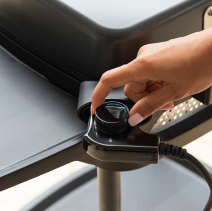 Cecotec PerfectCountry 2000 EasyMove Barbacoa Electrica - 2000W - Antiadherente - Tapa Abatible y Regulable - Bandeja Recogegrasas - Patas de Acero - Asa de Tacto Frio - Color Negro