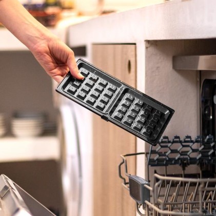 Cecotec Rock nToast 3 in 1 Sandwich Maker 800W - Capacit&agrave; per 2 panini - 3 piastre intercambiabili con rivestimento RockStone - Finiture in acciaio inossidabile