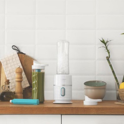 Cecotec Titanium 500 EasyGo 0,6 L Frullatore per sportivi 500 W Bianco