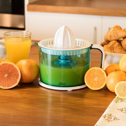 Cecotec ZitrusEasy Basic Spremiagrumi manuale 40 W Trasparente, Turchese, Bianco