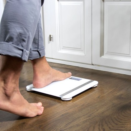 ecotec Surface Precision 9400 Bilancia pesapersone completamente sana - Alta precisione - Piattaforma in vetro temperato - Schermo LCD invertito - Peso massimo. 180 kg
