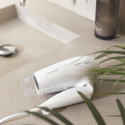 Asciugacapelli da viaggio Cecotec Bamba IoniCare 5400 Power&Go Basic 2400 W - Motore professionale - Flusso d aria potente - 2 velocit&agrave; e 2 temperature