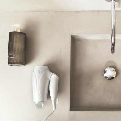 Asciugacapelli da viaggio Cecotec Bamba IoniCare 5400 Power&Go Basic 2400 W - Motore professionale - Flusso d aria potente - 2 velocit&agrave; e 2 temperature