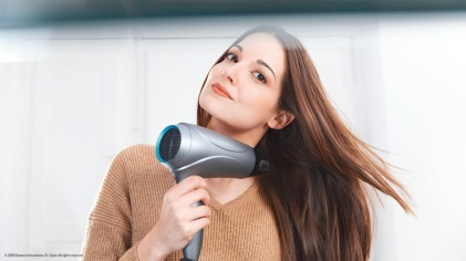 Asciugacapelli da viaggio Cecotec Bamba IoniCare 5400 Power&Go Black Basic 2400 W - Motore professionale - Flusso d aria potente - 2 velocit&agrave; e 2 temperature