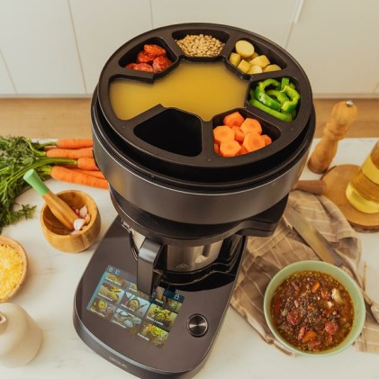 Robot da cucina Cecotec Mambo CooKing Victory con dispenser automatico di cibo - Brocca in acciaio inox da 4,5 litri - Touch screen da 7" - Ricettario - Vaporiera - Nero e grigio