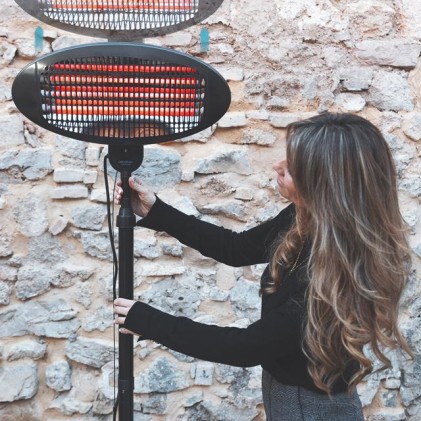 Riscaldatore da esterno Cecotec Ready Warm 8100 Power Quartz 2000W - Riscaldatore alogeno al quarzo - Montaggio a parete o pavimento - IPX4 - 3 livelli di potenza - Altezza e inclinazione regolabili