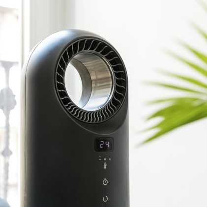 Cecotec ReadyWarm 8400 Bladeless Connected Interno Nero 1500 W Riscaldatore ambiente elettrico con ventilatore